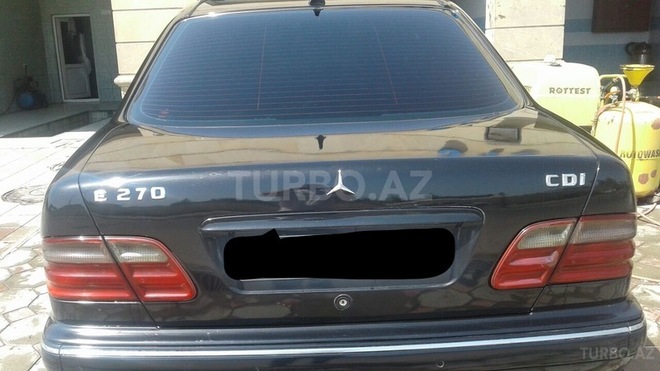 Mercedes E 270 2000, 236,512 km - 2.7 l - Sumqayıt