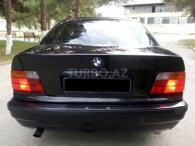 BMW 320 1996, 300,000 km - 2.0 л - Bakı