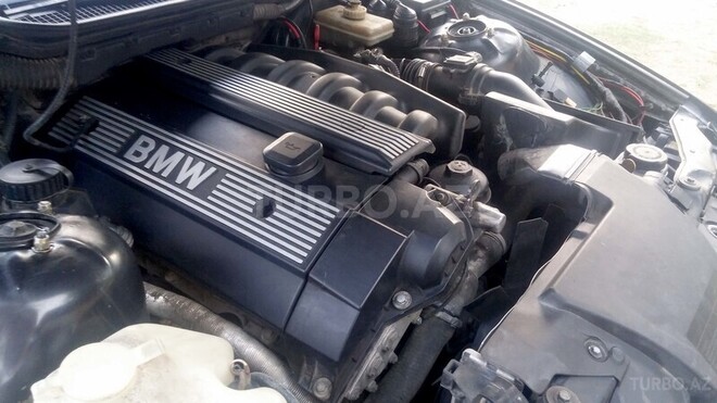 BMW 320 1996, 300,000 km - 2.0 л - Bakı