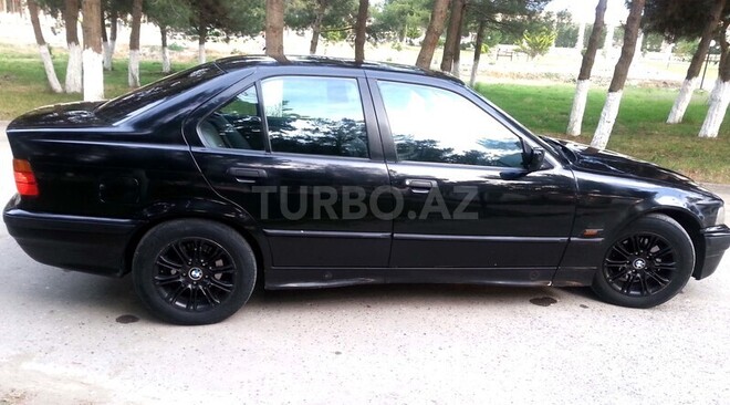 BMW 320 1996, 300,000 km - 2.0 л - Bakı