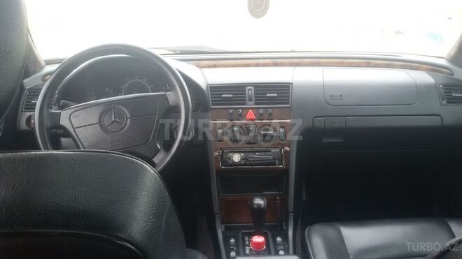 Mercedes C 180 1997, 325,000 km - 1.8 л - Bakı