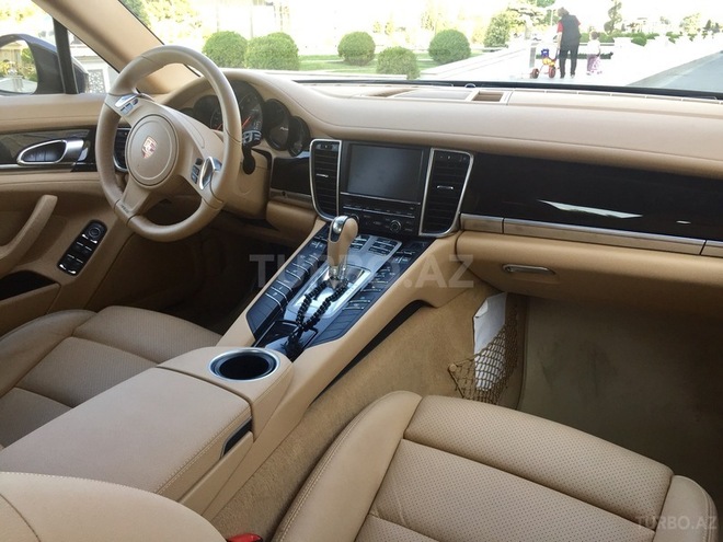 Porsche Panamera 2015, 1,700 km - 3.6 l - Bakı