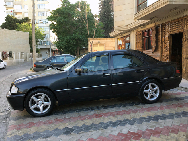 Mercedes C 180 1997, 207,500 km - 1.8 l - Bakı