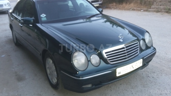 Mercedes E 270 2001, 349,000 km - 2.7 л - Bakı