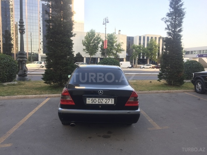 Mercedes C 200 1995, 274,000 km - 2.0 l - Bakı