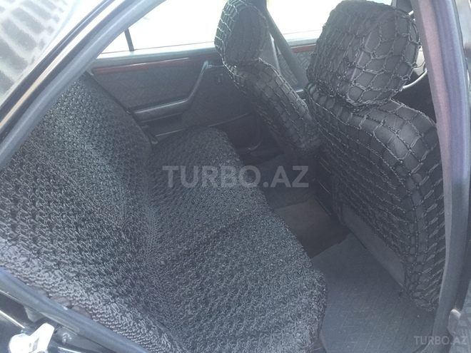 Mercedes C 200 1995, 274,000 km - 2.0 l - Bakı