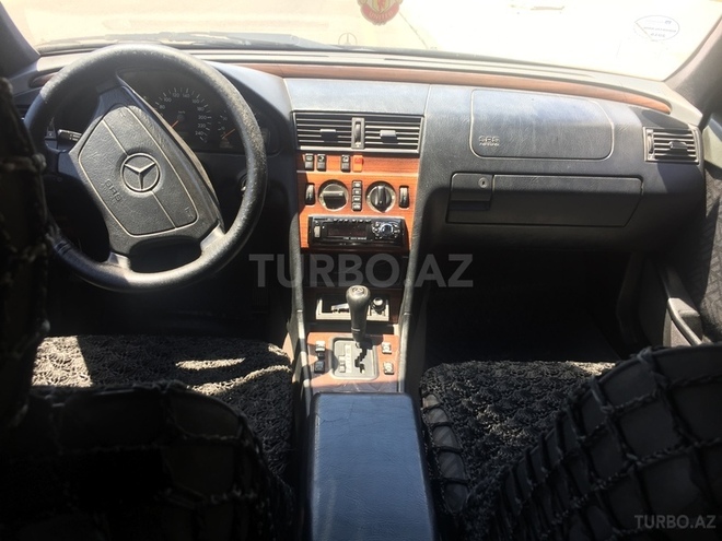 Mercedes C 200 1995, 274,000 km - 2.0 l - Bakı