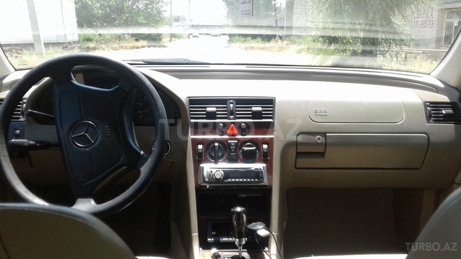 Mercedes C 200 1997, 312,356 km - 2.0 l - Biləsuvar
