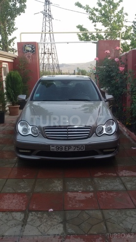 Mercedes C 230 2005, 215,430 km - 2.5 l - Bakı