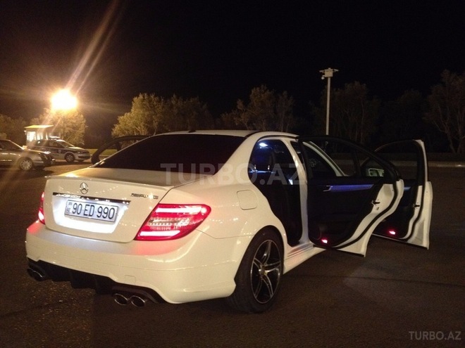 Mercedes C 250 2012, 74,000 km - 1.8 l - Bakı