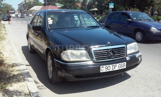 Mercedes C 280 1996, 220,000 km - 2.8 l - Bakı