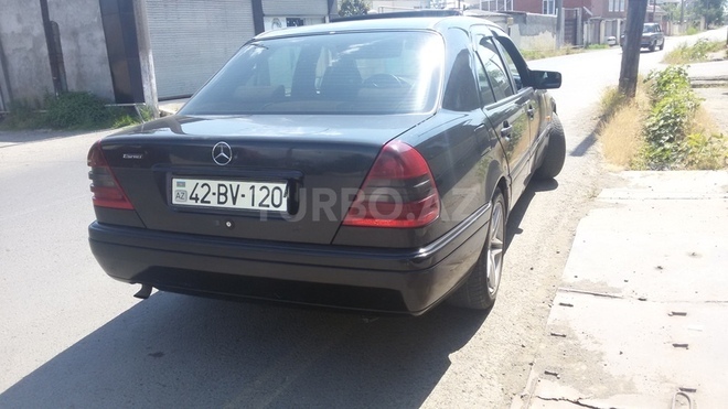 Mercedes C 220 1994, 286,400 km - 0.2 l - Lənkəran