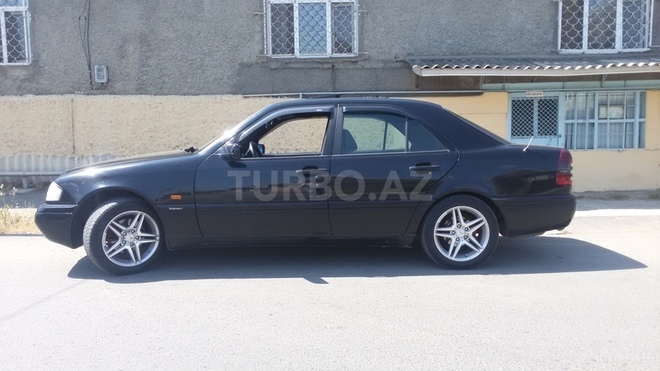 Mercedes C 220 1994, 286,400 km - 0.2 l - Lənkəran