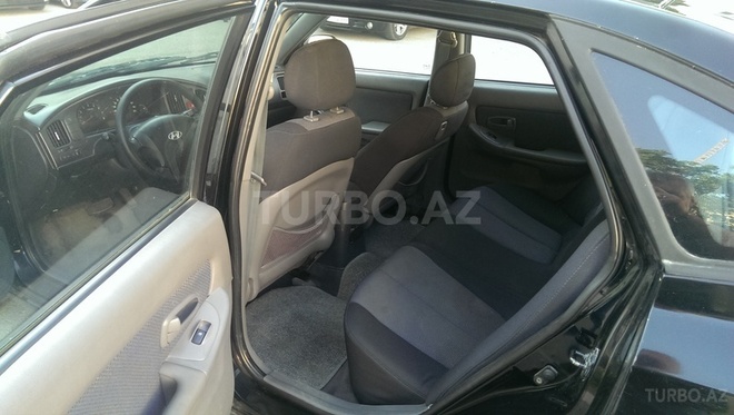 Hyundai Elantra 2005, 272,000 km - 1.6 л - Bakı