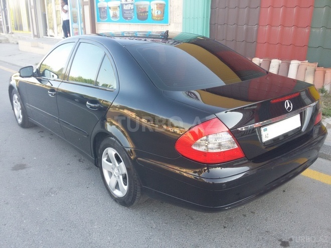 Mercedes E 220 2008, 300,000 km - 2.2 l - Bakı