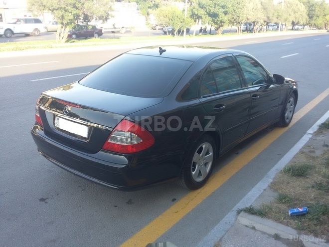 Mercedes E 220 2008, 300,000 km - 2.2 l - Bakı