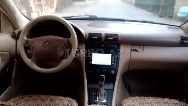 Mercedes C 240 2003, 301,000 km - 2.6 l - Sumqayıt