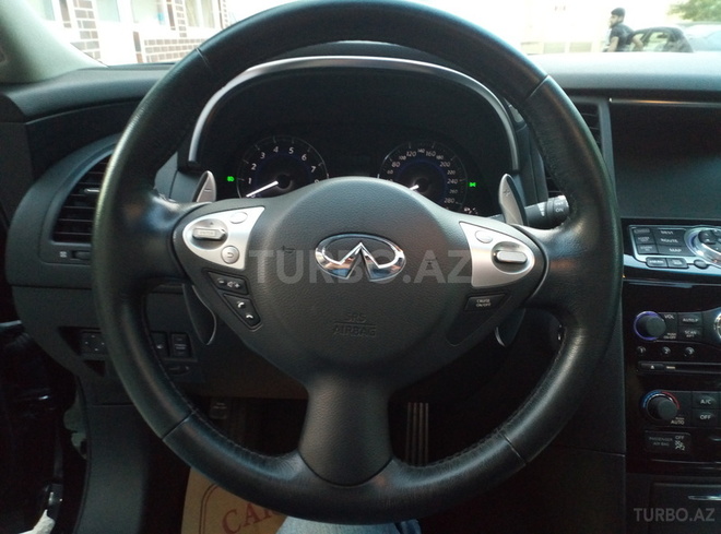 Infiniti QX70 2013, 34,000 km - 3.7 л - Bakı