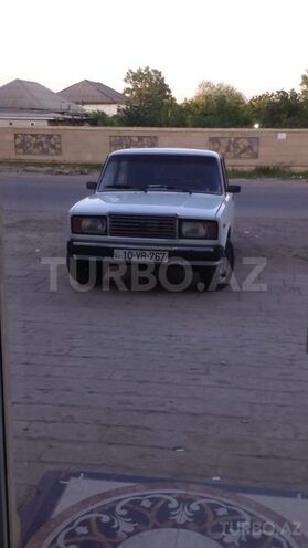 LADA (VAZ) 2107 2007, 122,500 km - 1.6 л - Salyan
