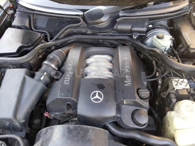 Mercedes E 280 1997, 330,000 km - 2.8 l - Bakı
