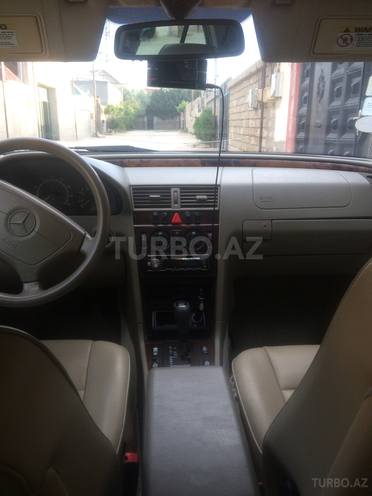 Mercedes C 230 1998, 188,000 km - 2.3 л - Bakı