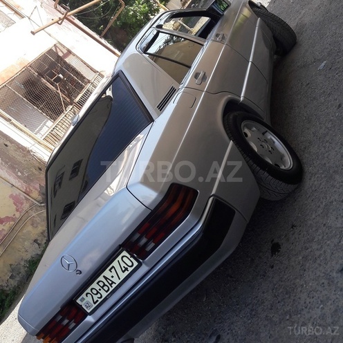 Mercedes 190 1989, 123 km - 2.0 л - Bakı
