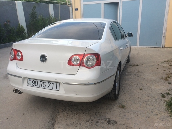 Volkswagen Passat 2010, 150,000 km - 1.8 l - Bakı