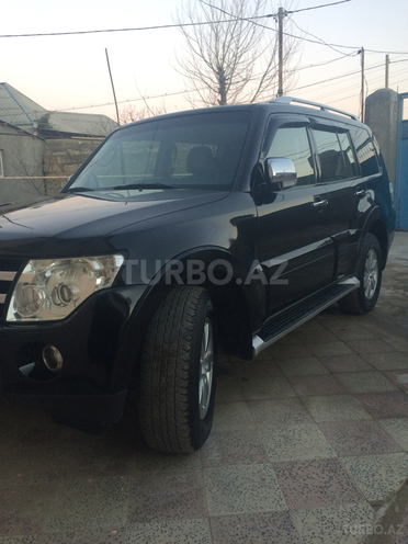 Mitsubishi Pajero 2007, 142,000 km - 3.0 l - Bakı