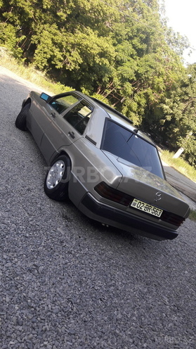 Mercedes 190 1990, 109 km - 1.8 l - Bakı