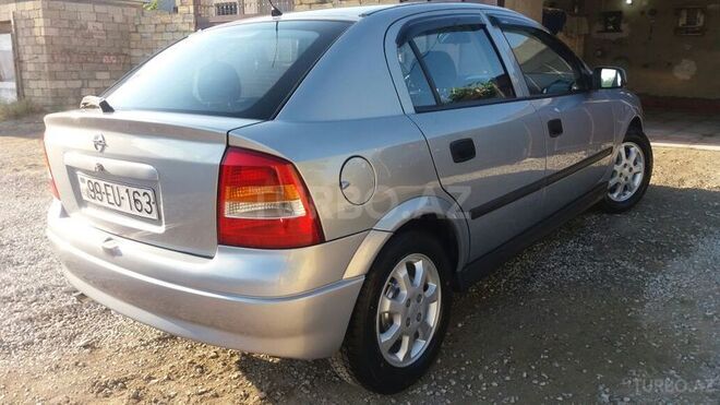 Opel Astra 2001, 123,000 km - 1.6 l - Bakı