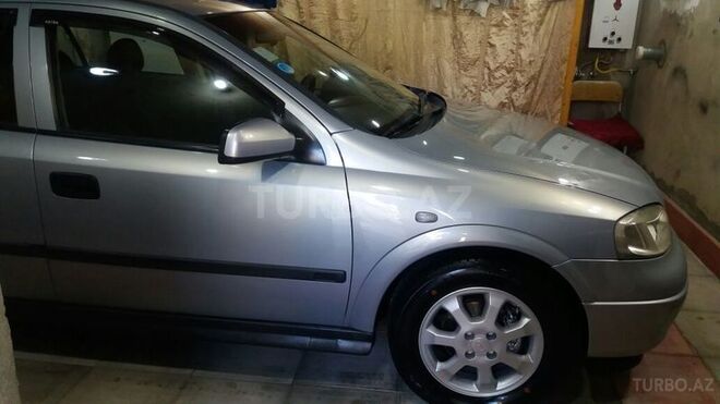 Opel Astra 2001, 123,000 km - 1.6 l - Bakı