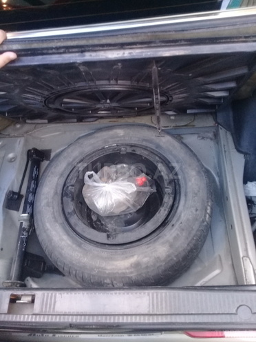 Mercedes 190 1992, 285,009 km - 2.0 л - Bakı