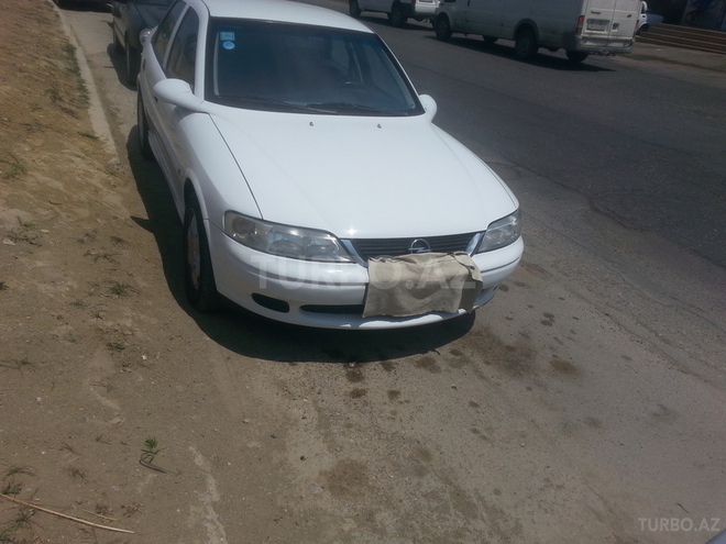 Opel Vectra 1999, 310,000 km - 1.8 l - Bakı
