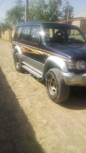 Mitsubishi Pajero 1997, 179,000 km - 2.8 l - Bakı