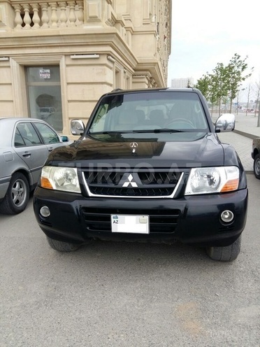 Mitsubishi Pajero 2005, 350,000 km - 3.0 л - Bakı