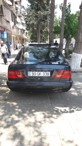 Mercedes E 220 1996, 306,315 km - 2.2 l - Bakı