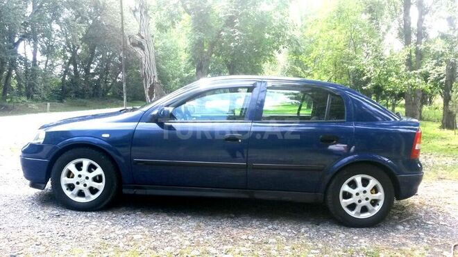 Opel Astra 2001, 189,000 km - 1.6 l - Balakən