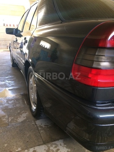 Mercedes C 230 1999, 240,135 km - 2.3 l - Bakı