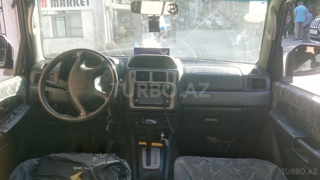 Mitsubishi Pajero io 1999, 241,682 km - 1.8 l - Bakı