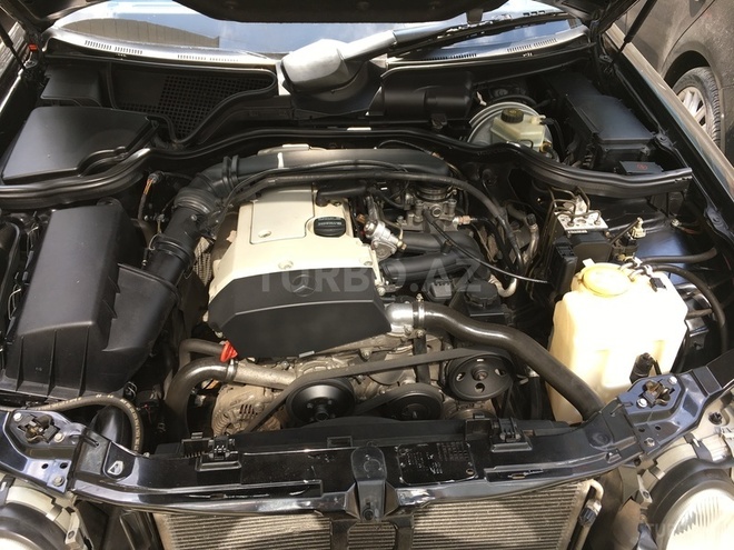 Mercedes E 200 2000, 232,000 km - 2.0 л - Gəncə