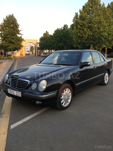 Mercedes E 200 2000, 232,000 km - 2.0 л - Gəncə