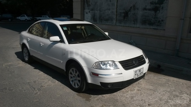 Volkswagen Passat 2001, 240,000 km - 2.0 л - Bakı