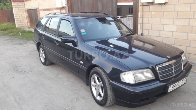 Mercedes C 200 2000, 896 km - 0.2 l - Balakən