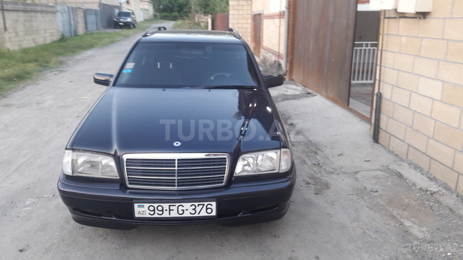 Mercedes C 200 2000, 896 km - 0.2 l - Balakən