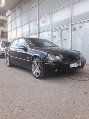 Mercedes C 240 2000, 228,000 km - 2.4 l - Bakı