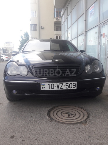 Mercedes C 240 2000, 228,000 km - 2.4 l - Bakı