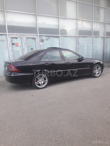 Mercedes C 240 2000, 228,000 km - 2.4 l - Bakı
