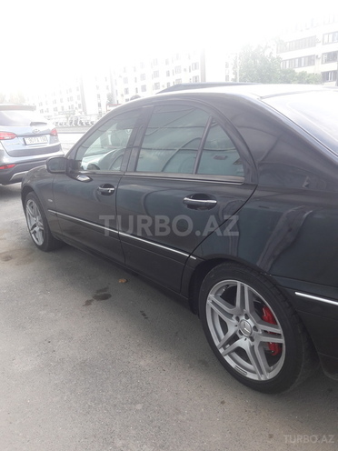 Mercedes C 240 2000, 228,000 km - 2.4 l - Bakı
