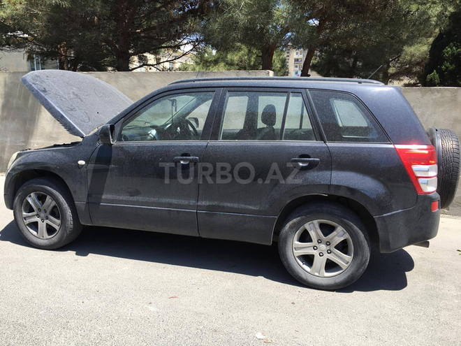 Suzuki Grand Vitara 2006, 248,000 km - 2.0 l - Bakı