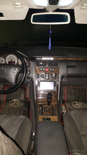 Mercedes E 220 2000, 315,000 km - 0.2 л - Bakı
